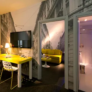 The Street Duomo | A Design Boutique **** Milano