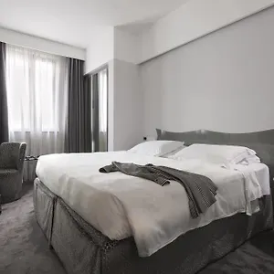بيرنا فندق